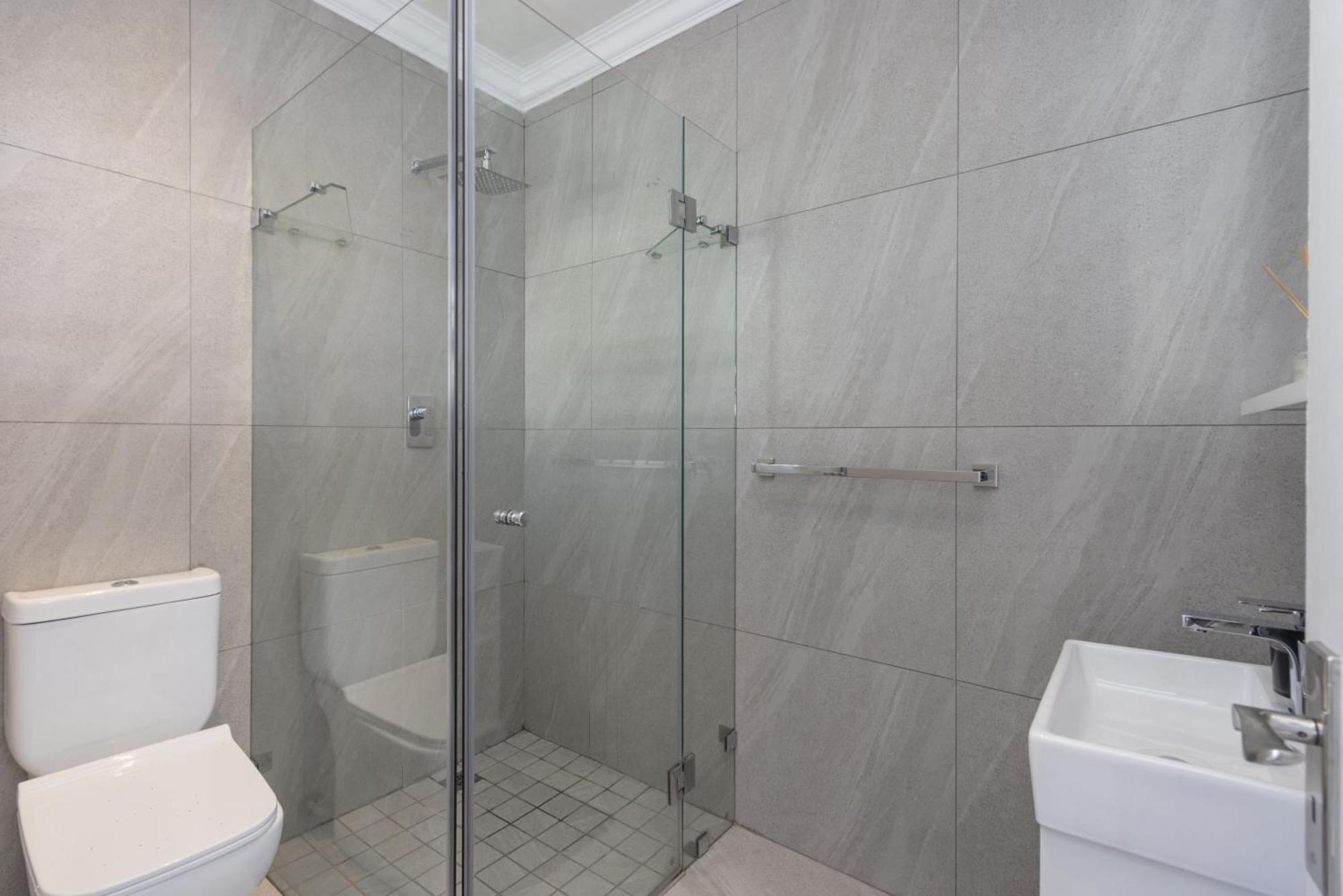 Holiday home Balmoral 14 By Hostagents Cape Town